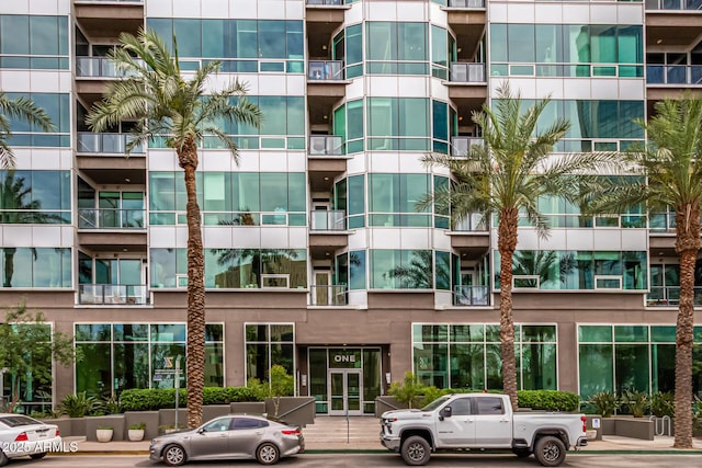 1 E Lexington Ave Unit 1108, Phoenix, AZ 85012 - view of apartment building / complex