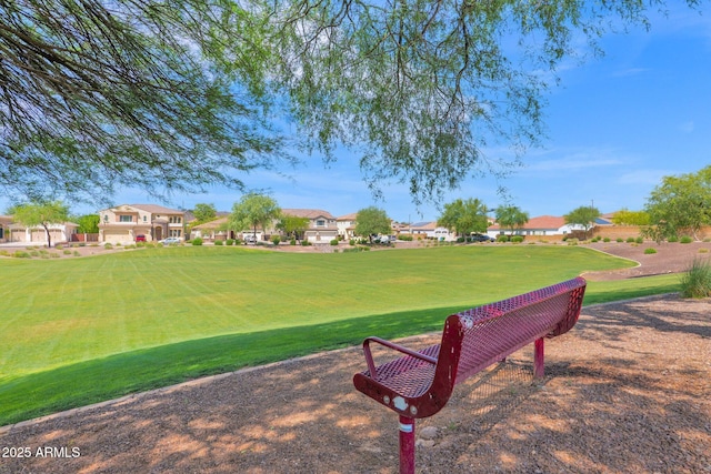 2620 E Rustling Oaks Ln, Phoenix, AZ 85024 - view of property's community featuring a residential view and a yard