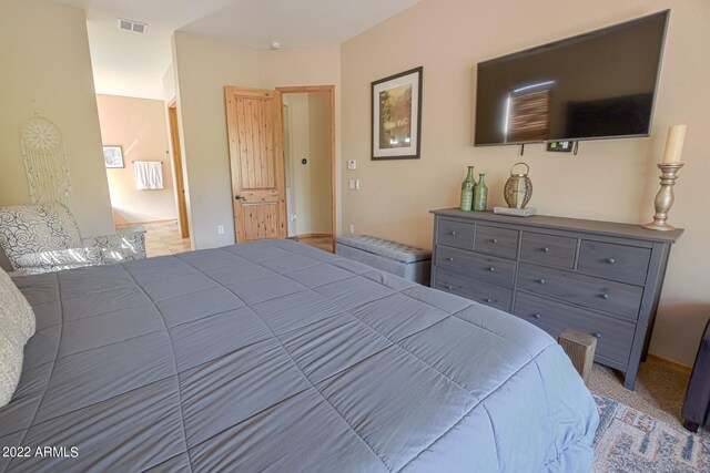 view of carpeted bedroom