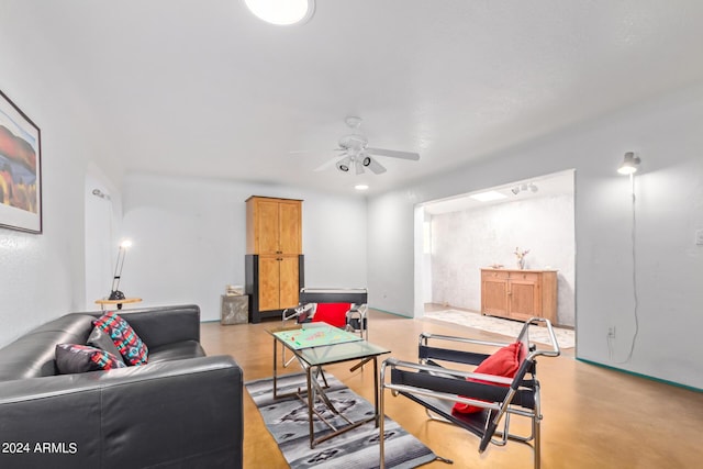 living room featuring ceiling fan