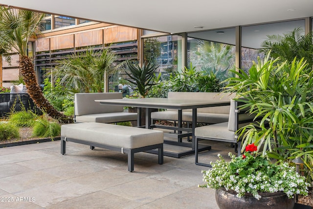 view of patio with an outdoor hangout area