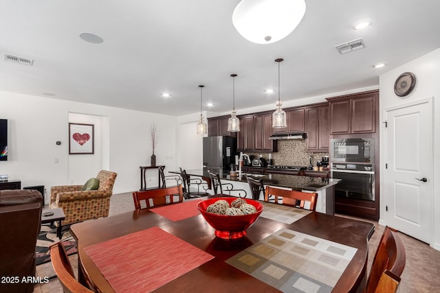 19889 W Montecito Ave, Litchfield Park, AZ 85340 - dining room with recessed lighting
