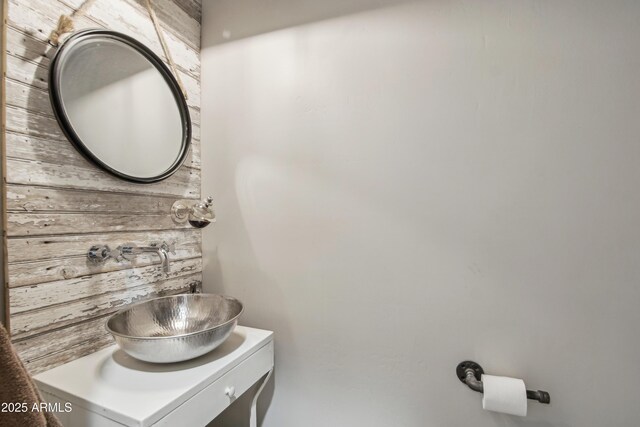21131 E Excelsior Ave, Queen Creek, AZ 85142 - bathroom with vanity