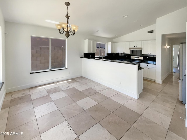 317 E Nunneley Rd, Gilbert, AZ 85296 - kitchen with stainless steel appliances, white cabinets, a chandelier, dark countertops, and light tile patterned flooring