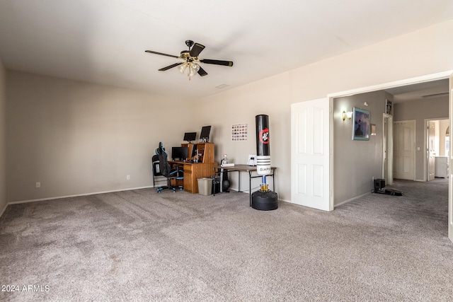 unfurnished office with carpet and ceiling fan