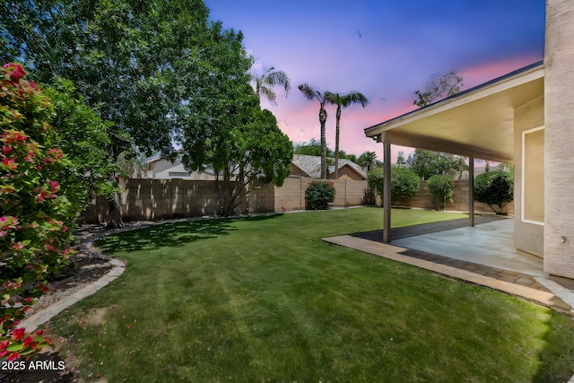 664 E Windsor Dr, Gilbert, AZ 85296 - view of yard with a patio