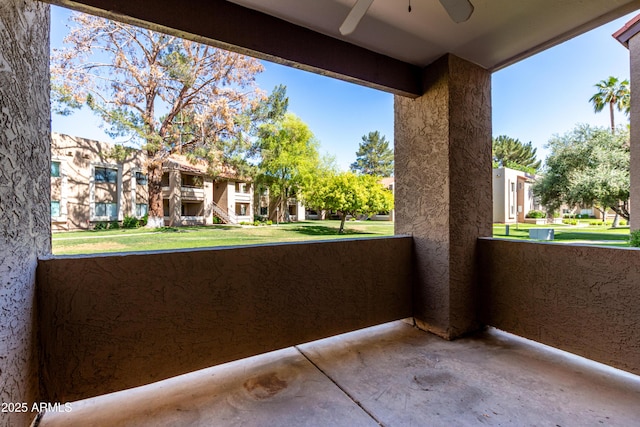 2146 W Isabella Ave Unit 131, Mesa, AZ 85202 - balcony featuring ceiling fan