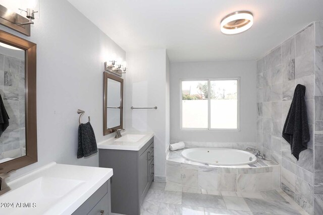 7331 E Valley Vista Dr, Scottsdale, AZ 85250 - full bath featuring two vanities and a bath