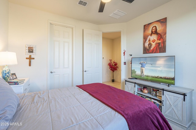 bedroom featuring ceiling fan