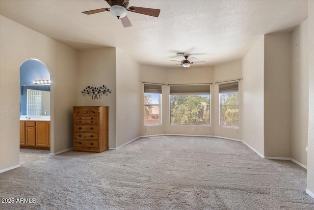 5212 S Monte Vista St, Chandler, AZ 85249 - unfurnished room with a ceiling fan, light colored carpet, a sink, and baseboards