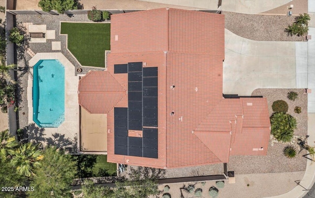 5212 S Monte Vista St, Chandler, AZ 85249 - view of subject property featuring a pool area