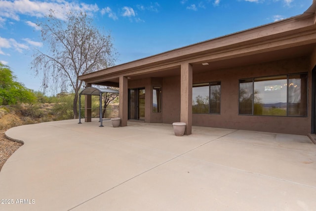 18 E Paint Your Wagon Trl, Phoenix, AZ 85085 - view of patio / terrace