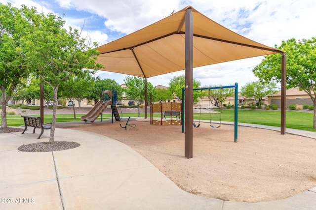 19576 N Portarosa Ct, Maricopa, AZ 85138 - view of property's community featuring a yard