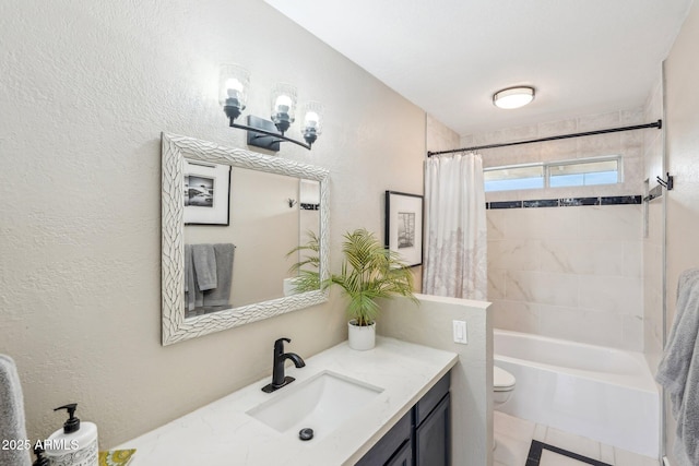 full bathroom featuring shower / tub combo with curtain, vanity, and toilet