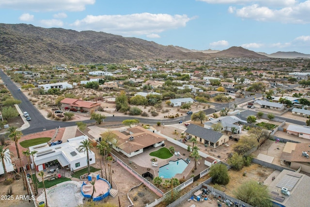 bird's eye view with a mountain view