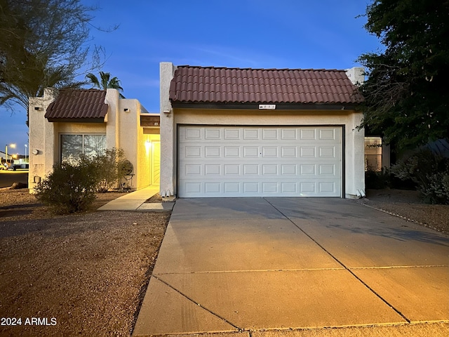 view of front facade with a garage