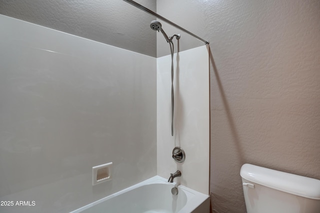 5552 N Kerwood Loop, Prescott Valley, AZ 86314 - bathroom featuring bathtub / shower combination and a textured wall