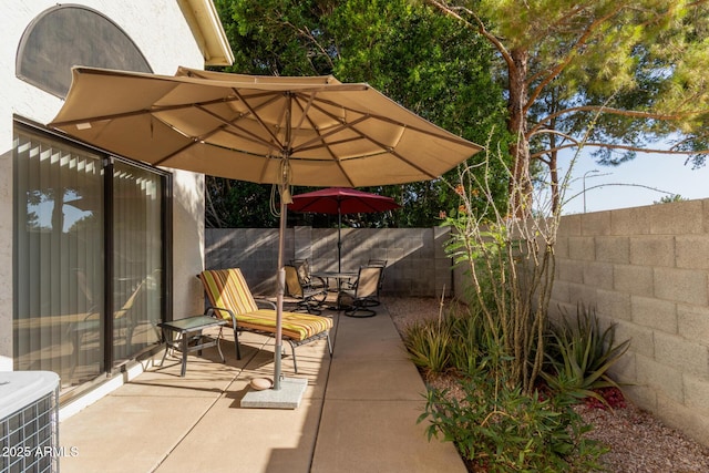 4725 E Brown Rd Unit 79, Mesa, AZ 85205 - fenced backyard featuring a patio
