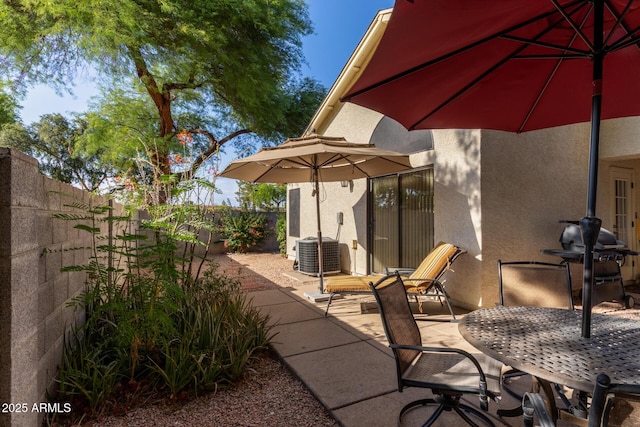 4725 E Brown Rd Unit 79, Mesa, AZ 85205 - fenced backyard with a patio area and grilling area