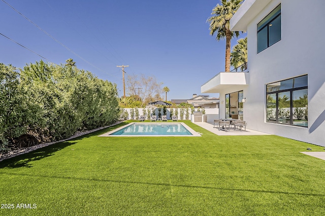 4120 N 44th Pl, Phoenix, AZ 85018 - view of pool with a patio