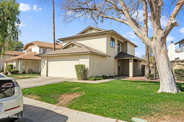 view of front property featuring a front yard