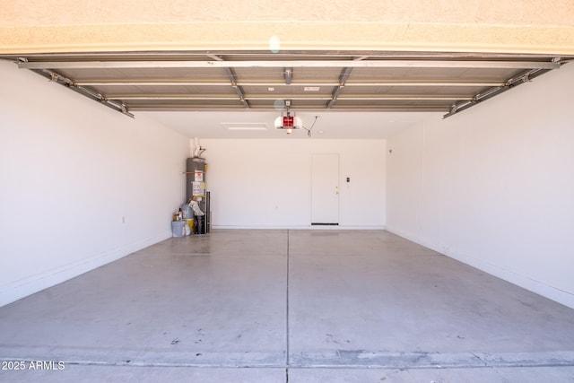 8055 W Sanna St, Peoria, AZ 85345 - garage featuring a garage door opener