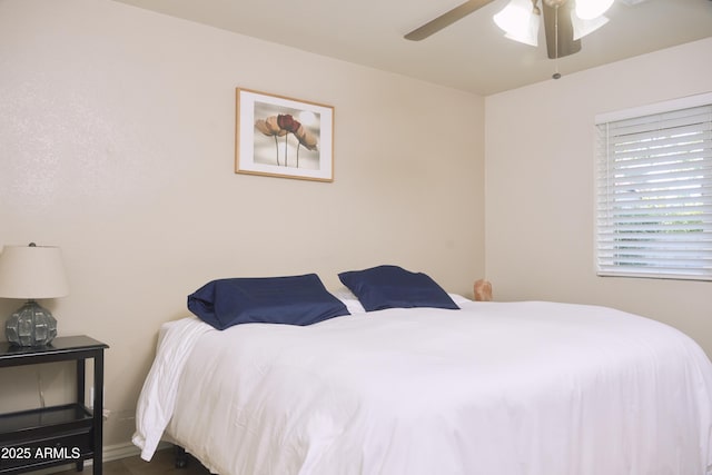 bedroom featuring ceiling fan