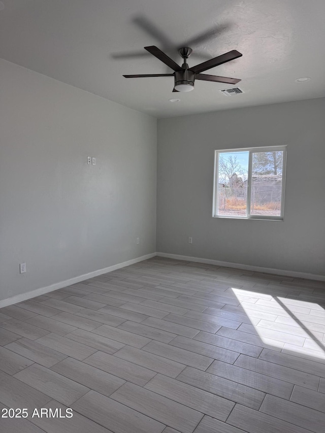 empty room with ceiling fan