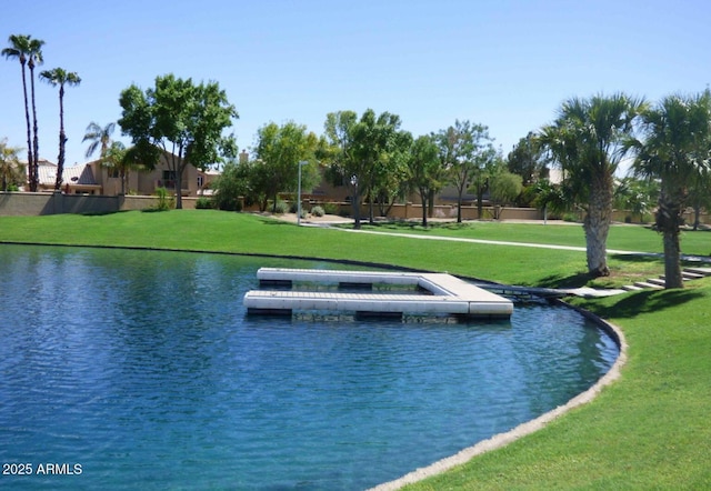 811 S Pearl Dr, Gilbert, AZ 85233 - view of property's community with a yard and a water view