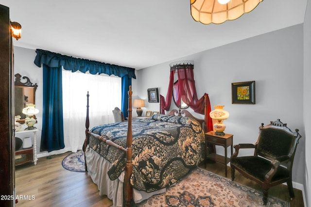 1924 W Belmont Ave, Phoenix, AZ 85021 - bedroom with wood finished floors