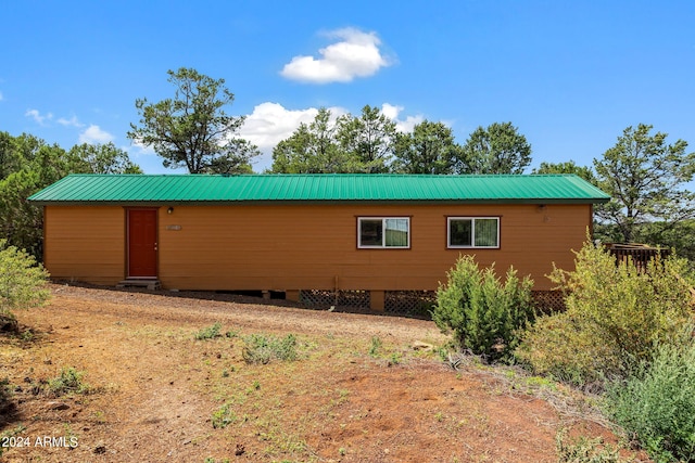 view of property exterior