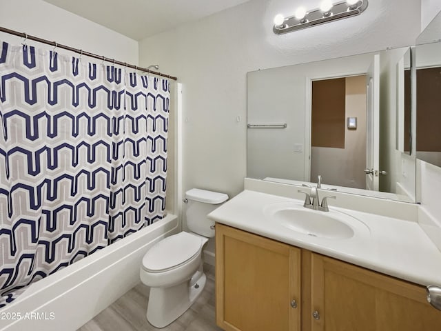 13033 W Avalon Dr, Avondale, AZ 85392 - full bathroom featuring shower / tub combo with curtain, vanity, and toilet