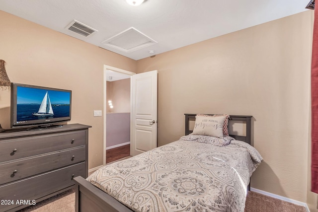 bedroom featuring carpet flooring