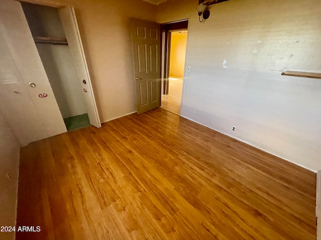 unfurnished bedroom featuring light hardwood / wood-style flooring