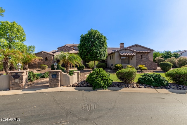 view of mediterranean / spanish-style house