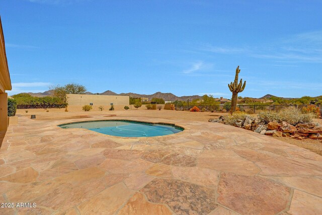 10239 N 125th St, Scottsdale, AZ 85259 - view of pool with a fenced backyard, a patio, and a mountain view