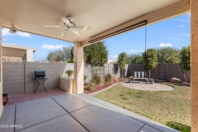 view of patio with ceiling fan