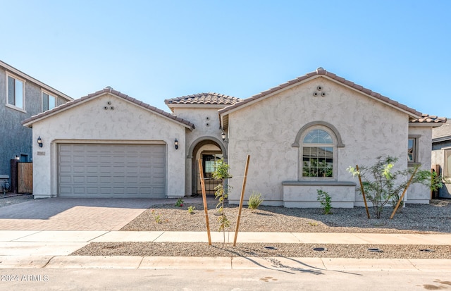 view of front of house with a garage