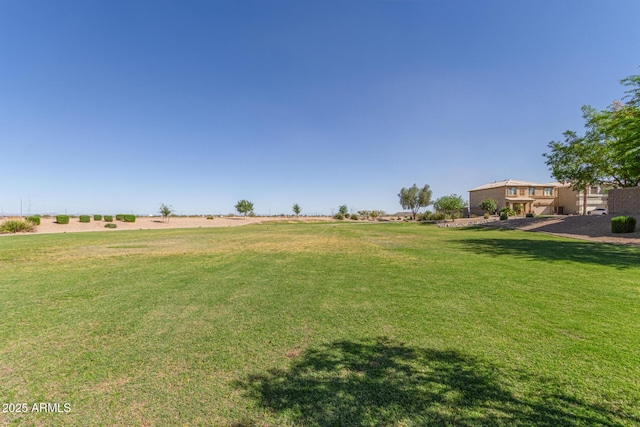 view of yard featuring a rural view