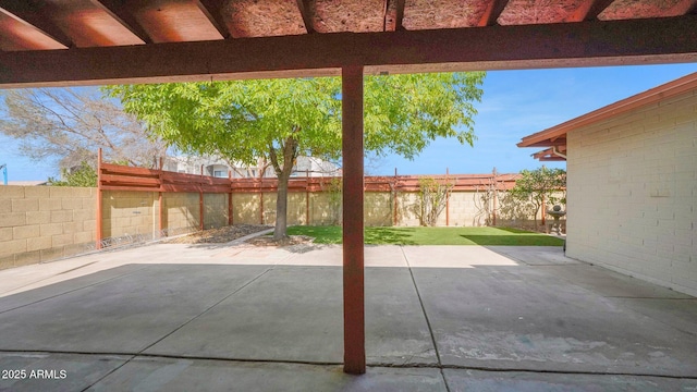 view of patio featuring a fenced backyard