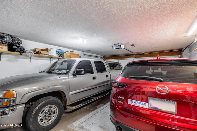 7210 W Caron Dr, Peoria, AZ 85345 - garage featuring a garage door opener