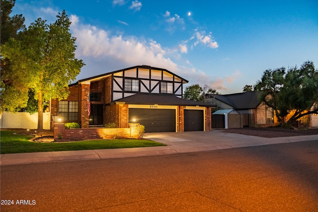 view of front facade with a garage