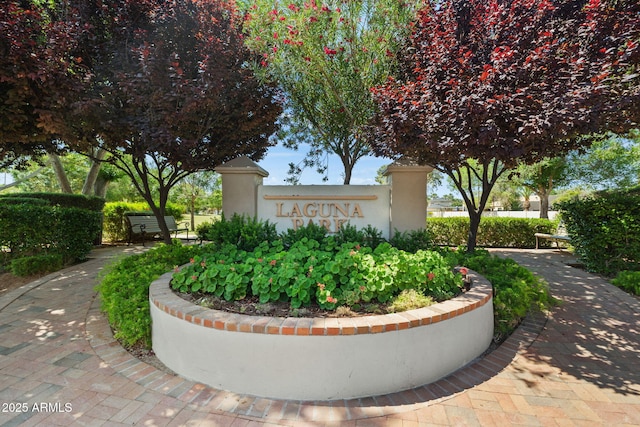 2264 S Don Carlos, Mesa, AZ 85202 - view of community / neighborhood sign