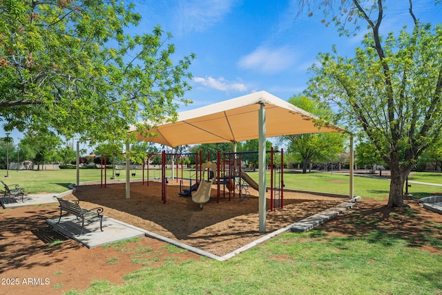 2264 S Don Carlos, Mesa, AZ 85202 - community play area with a lawn