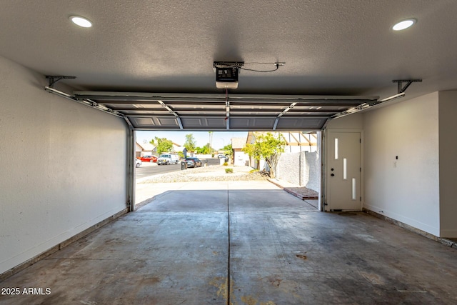 1521 W Jacinto Ave, Mesa, AZ 85202 - garage featuring a garage door opener and recessed lighting