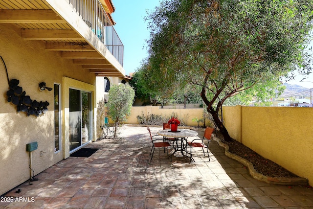 view of patio featuring a fenced backyard