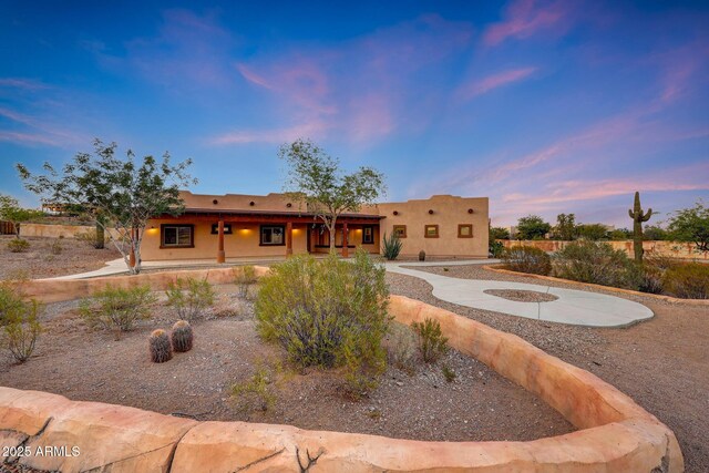 28758 N Ashbrook Ln, San Tan Valley, AZ 85144 - pueblo-style house featuring stucco siding