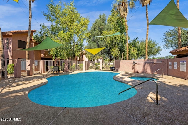 1075 E Chandler Blvd Unit 212, Chandler, AZ 85225 - community pool with a patio area