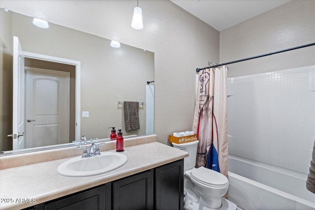 full bath featuring vanity, shower / tub combo, and toilet