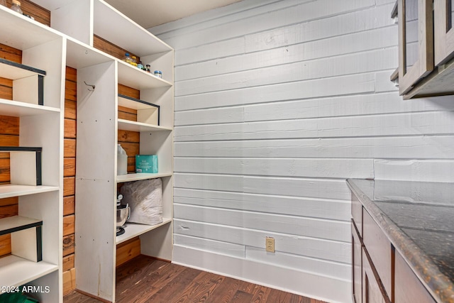 1060 S Kellis Rd, Wickenburg, AZ 85390 - view of pantry